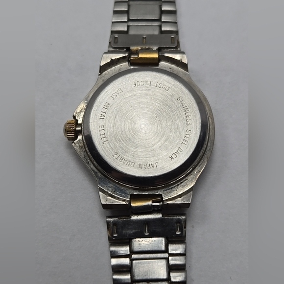 Vintage Manhattan By Croton Watch Diamond Gold Silver Two Tone 24mm New Battery - Picture 9 of 9